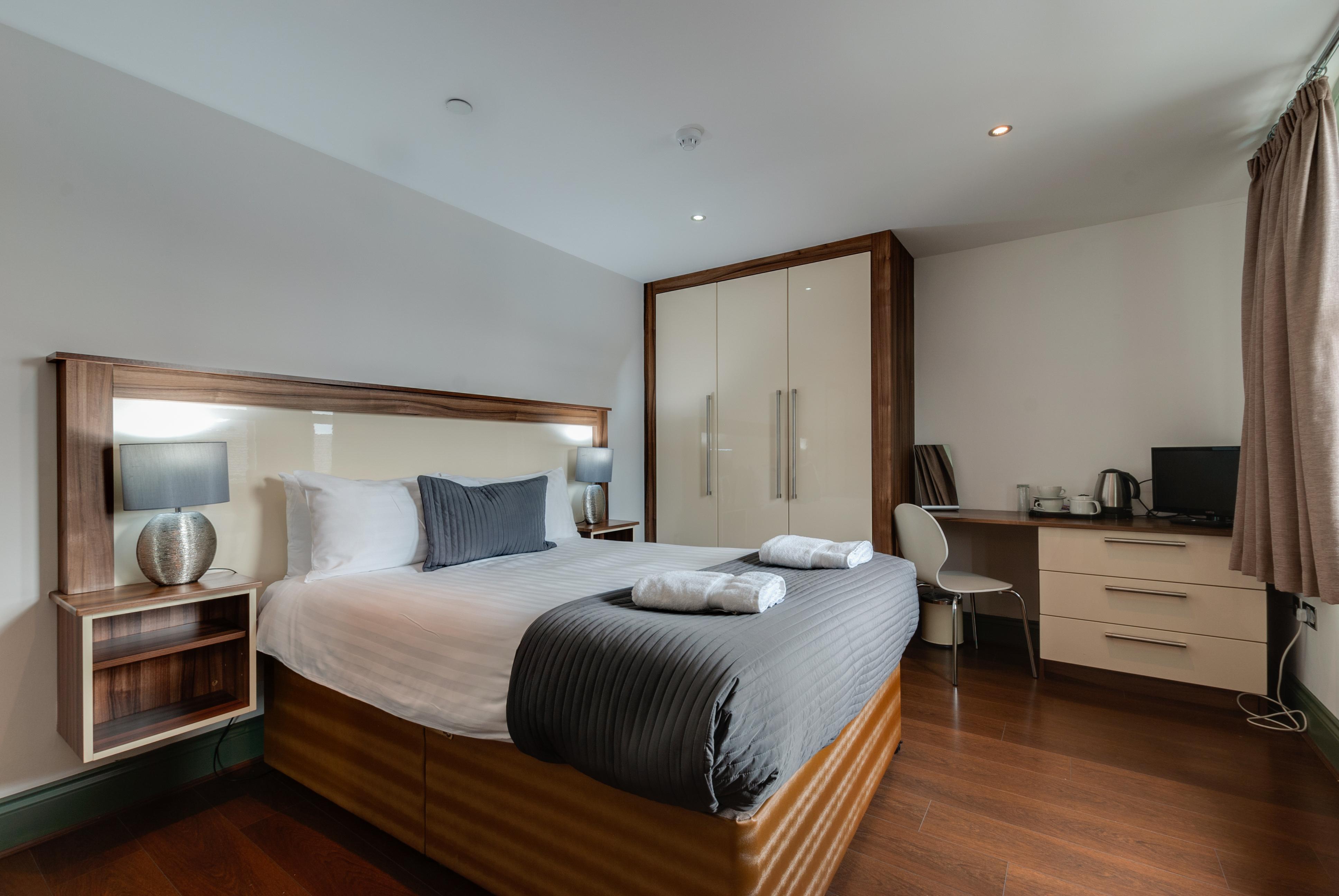 Base Serviced Apartments - Sir Thomas Street Liverpool Exterior foto