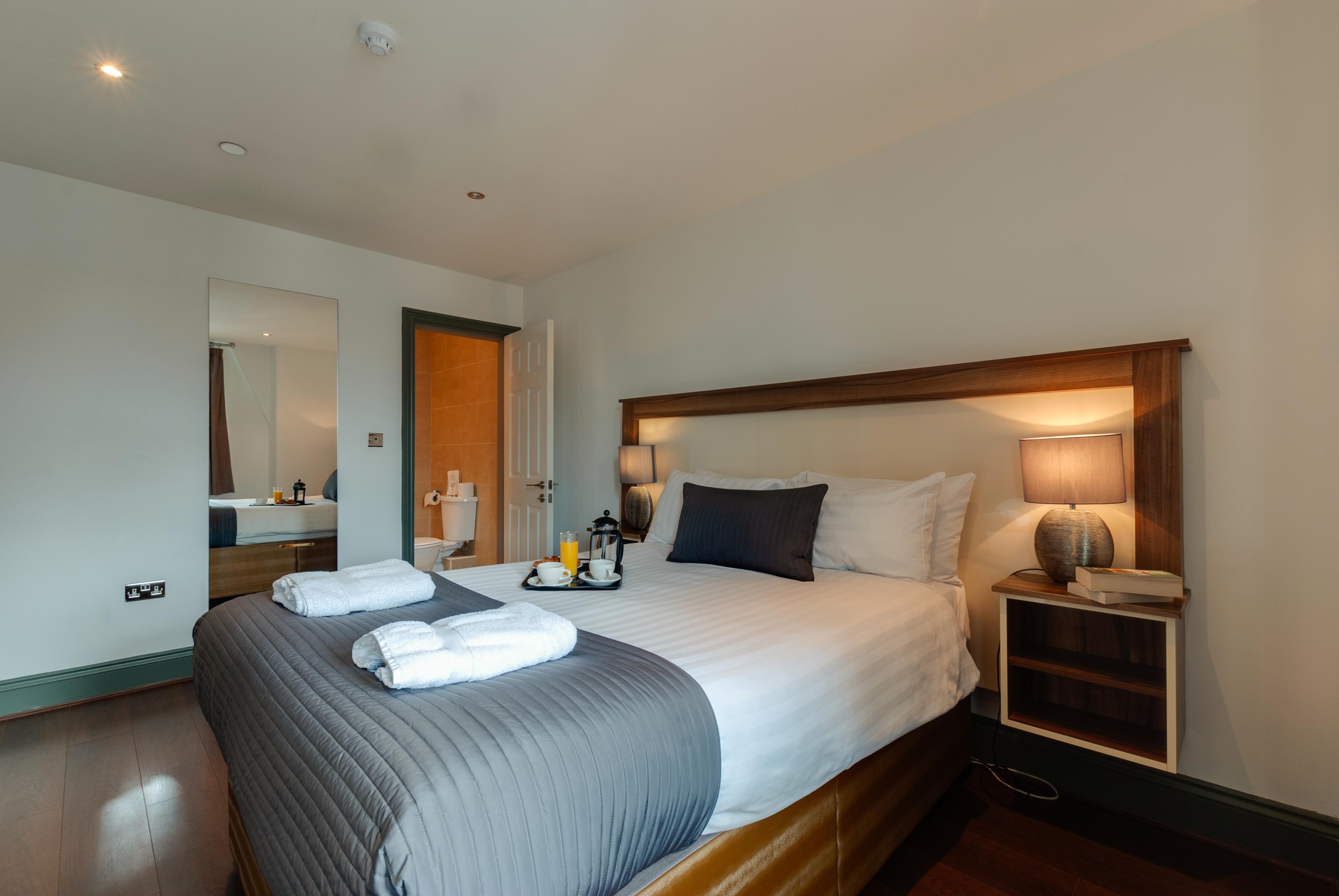 Base Serviced Apartments - Sir Thomas Street Liverpool Exterior foto