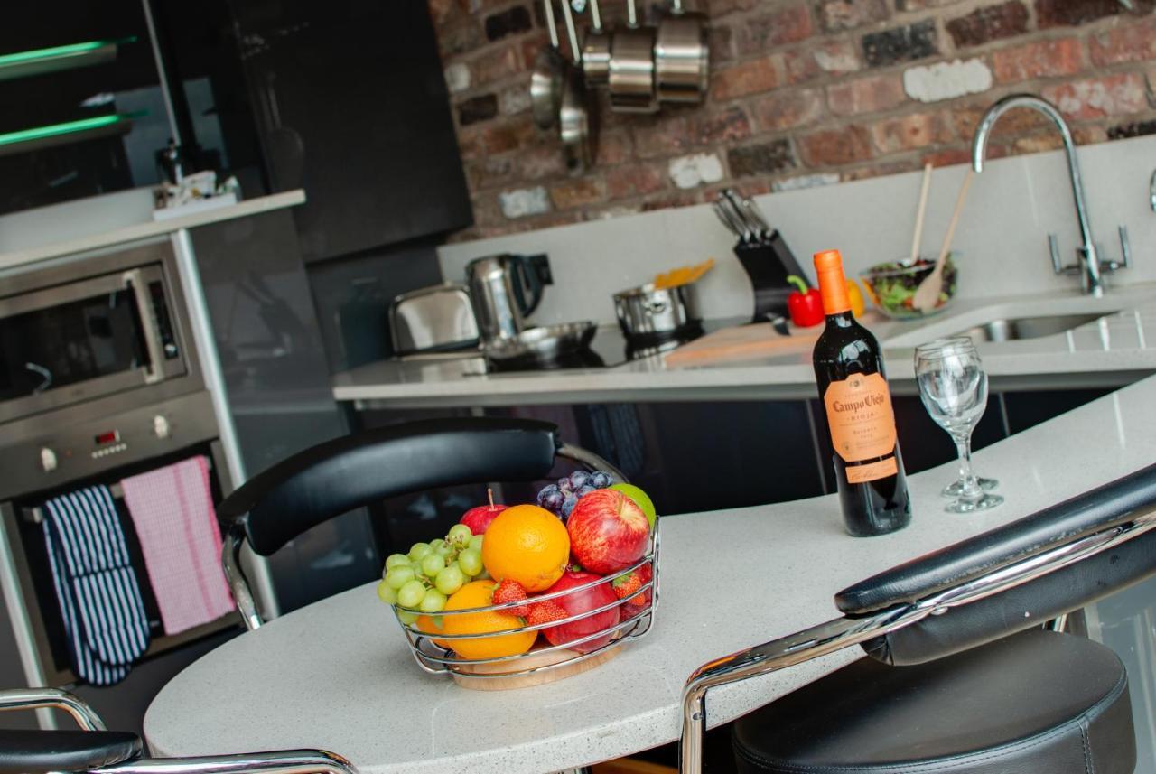 Base Serviced Apartments - Sir Thomas Street Liverpool Exterior foto